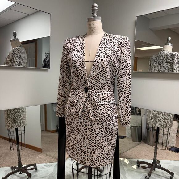 80s Saint Laurent Matching Suit Set - Picture 3 of 8